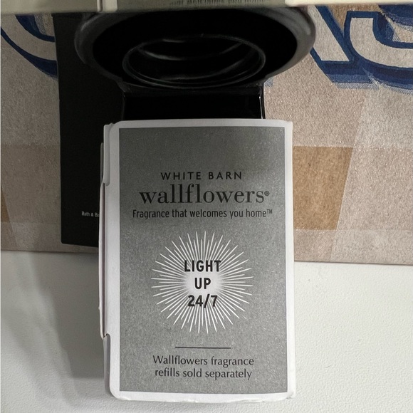 Bath & Body Works Halloween Hearse Car Tri-Projector Wallflower Fragrance Plug - Picture 4 of 5